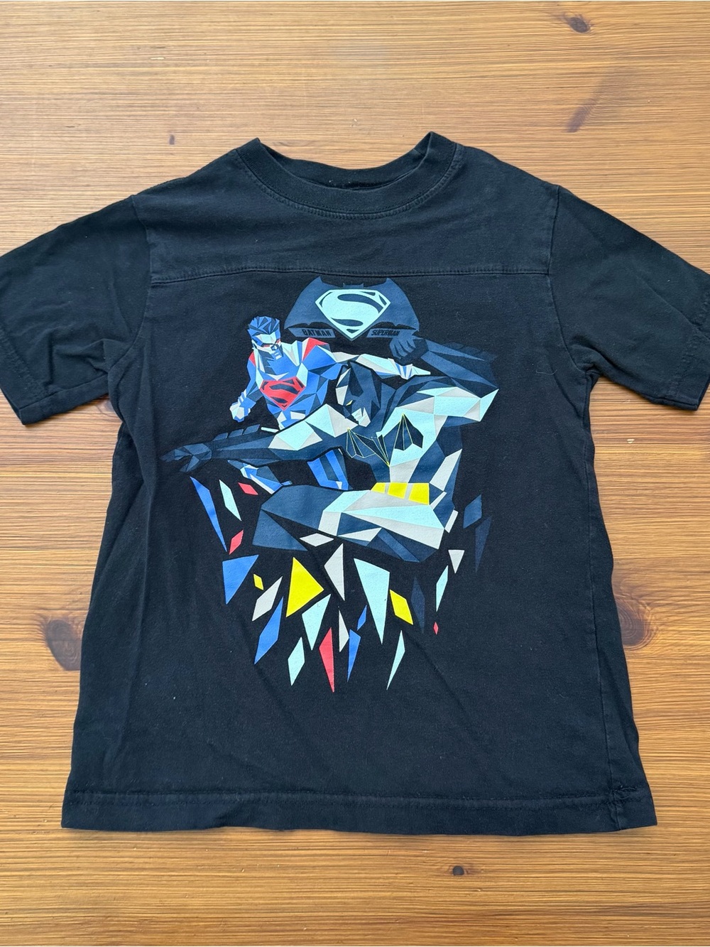 4/$13 Superman & Batman Shirt - Small